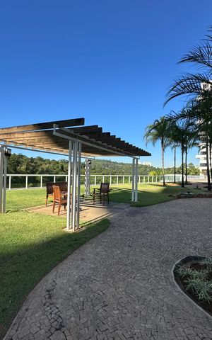 Apartamento à venda com 284m², 3 quartos e 5 vagas Apartamento à venda com 284m², 3 quartos e 5 vagasÁrea comum