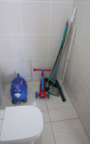 Apartamento à venda com 180m², 3 quartos e 3 vagasBanheiro 3