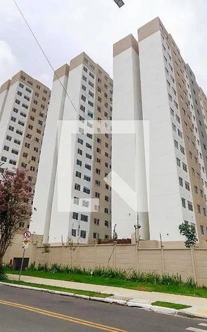 Apartamento para alugar com 32m², 2 quartos e sem vaga Apartamento para alugar com 32m², 2 quartos e sem vagaFachada