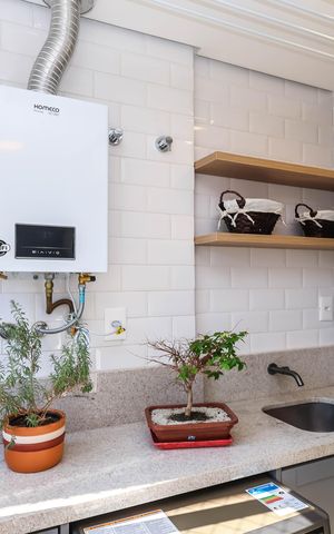 Apartamento à venda com 81m², 2 quartos e 1 vagaÁrea de Serviço