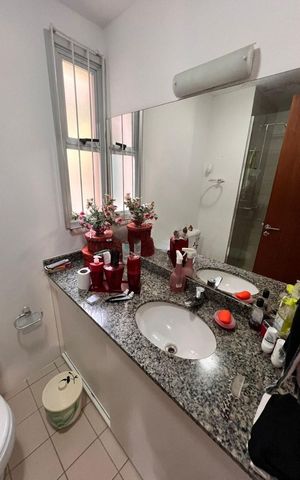 Apartamento para alugar com 69m², 2 quartos e 1 vaga Apartamento para alugar com 69m², 2 quartos e 1 vagaBanheiro