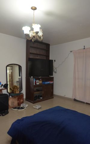 Casa à venda com 350m², 5 quartos e 8 vagasQuarto 1 Suite