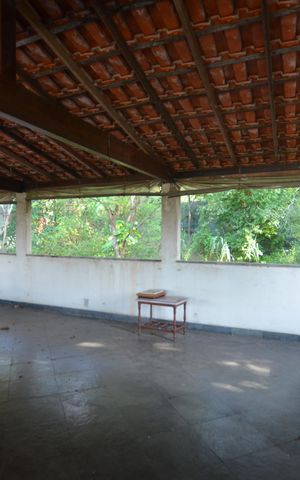 Casa à venda com 350m², 5 quartos e 8 vagasTerraço Goumert