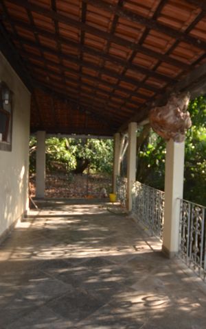 Casa à venda com 350m², 5 quartos e 8 vagasVaranda da Casa /Sala /Quartos