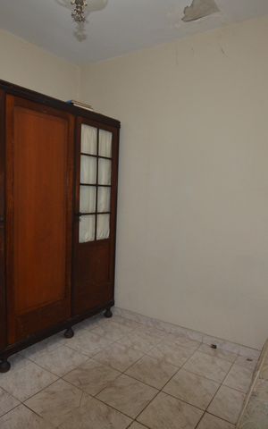 Casa à venda com 350m², 5 quartos e 8 vagasQuarto 3