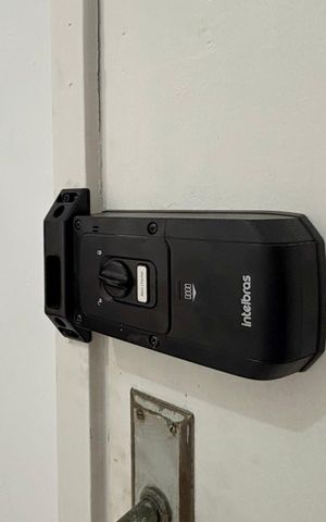Apartamento à venda com 45m², 1 quarto e sem vagaSala - fechadura digital