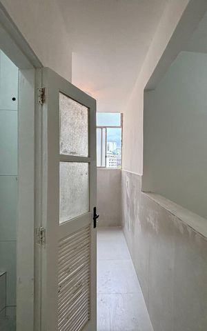 Apartamento à venda com 70m², 2 quartos e sem vaga Apartamento à venda com 70m², 2 quartos e sem vagaÁrea de serviço