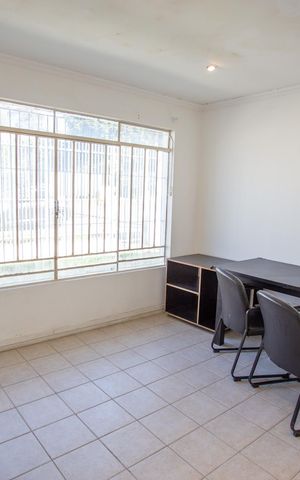 Casa à venda com 600m², 6 quartos e 4 vagas
