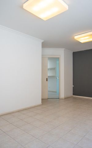 Casa à venda com 600m², 6 quartos e 4 vagas