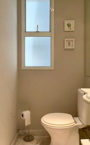 Apartamento para alugar com 130m², 4 quartos e 3 vagas Apartamento para alugar com 130m², 4 quartos e 3 vagasLavabo