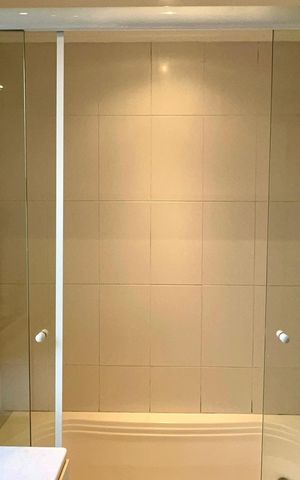 Apartamento para alugar com 130m², 4 quartos e 3 vagas Apartamento para alugar com 130m², 4 quartos e 3 vagasBanheiro da Suíte 3
