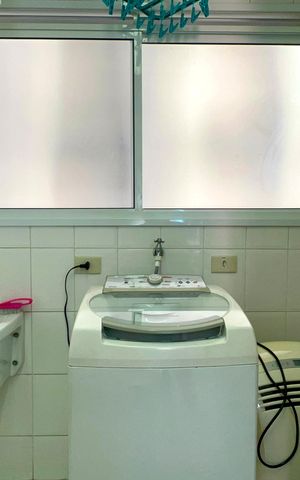 Apartamento para alugar com 130m², 4 quartos e 3 vagas Apartamento para alugar com 130m², 4 quartos e 3 vagasÁrea de Serviço
