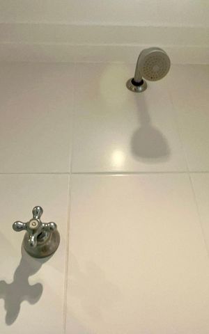 Apartamento para alugar com 130m², 4 quartos e 3 vagas Apartamento para alugar com 130m², 4 quartos e 3 vagasBanheiro da Suíte 1
