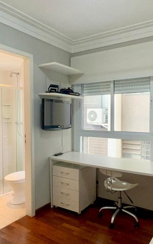 Apartamento para alugar com 130m², 4 quartos e 3 vagas Apartamento para alugar com 130m², 4 quartos e 3 vagasSuíte 2
