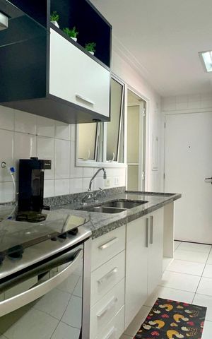 Apartamento para alugar com 130m², 4 quartos e 3 vagas Apartamento para alugar com 130m², 4 quartos e 3 vagasCozinha