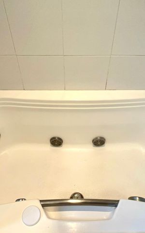Apartamento para alugar com 130m², 4 quartos e 3 vagas Apartamento para alugar com 130m², 4 quartos e 3 vagasBanheiro da Suíte 3