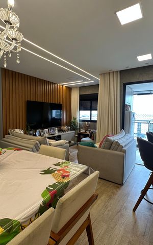 Apartamento à venda com 87m², 2 quartos e 1 vaga Apartamento à venda com 87m², 2 quartos e 1 vagaSala