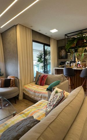 Apartamento à venda com 87m², 2 quartos e 1 vaga Apartamento à venda com 87m², 2 quartos e 1 vagaSala
