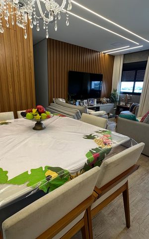 Apartamento à venda com 87m², 2 quartos e 1 vaga Apartamento à venda com 87m², 2 quartos e 1 vagaSala