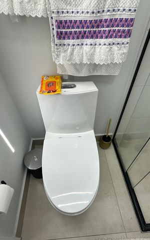 Apartamento à venda com 87m², 2 quartos e 1 vaga Apartamento à venda com 87m², 2 quartos e 1 vagaBanheiro da Suíte 1