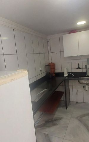 Casa à venda com 75m², 2 quartos e sem vaga
