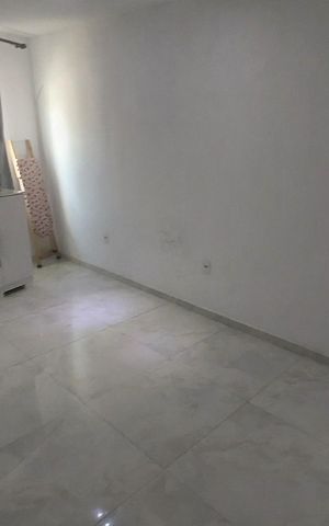 Casa à venda com 75m², 2 quartos e sem vaga
