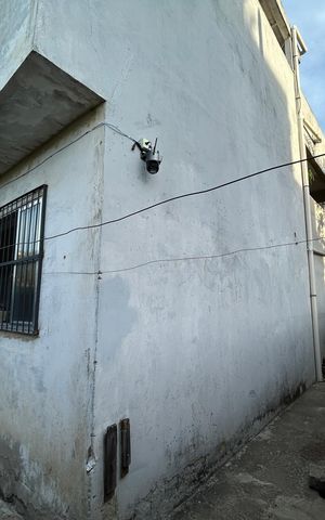 Casa à venda com 80m², 4 quartos e 2 vagasFachada