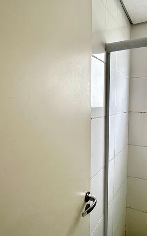 Apartamento à venda com 48m², 2 quartos e 1 vaga Apartamento à venda com 48m², 2 quartos e 1 vagaBanheiro