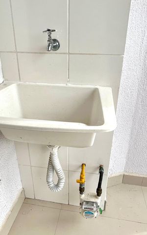 Apartamento à venda com 48m², 2 quartos e 1 vaga Apartamento à venda com 48m², 2 quartos e 1 vagaÁrea de Serviço
