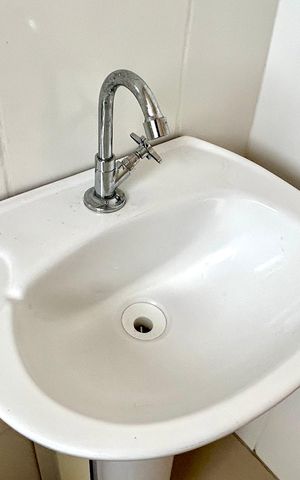 Apartamento à venda com 48m², 2 quartos e 1 vaga Apartamento à venda com 48m², 2 quartos e 1 vagaBanheiro