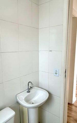 Apartamento à venda com 48m², 2 quartos e 1 vaga Apartamento à venda com 48m², 2 quartos e 1 vagaBanheiro