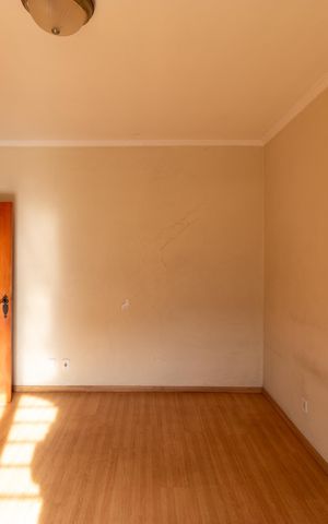 Casa à venda com 178m², 4 quartos e 3 vagas Casa à venda com 178m², 4 quartos e 3 vagasQuarto 02