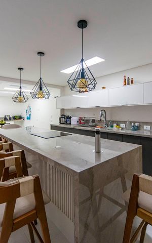 Casa à venda com 125m², 4 quartos e 2 vagas