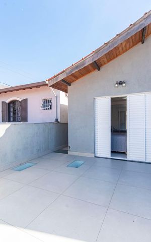 Casa à venda com 125m², 4 quartos e 2 vagas