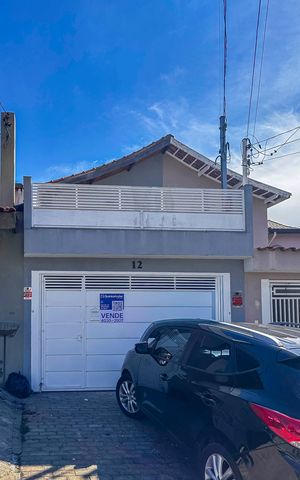 Casa à venda com 125m², 4 quartos e 2 vagas
