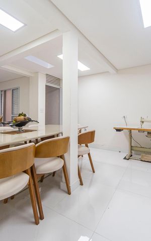 Casa à venda com 125m², 4 quartos e 2 vagas