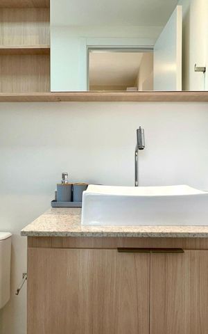Studio para alugar com 26m², 1 quarto e sem vaga Studio para alugar com 26m², 1 quarto e sem vagaBanheiro da Suíte