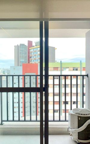 Studio para alugar com 26m², 1 quarto e sem vaga Studio para alugar com 26m², 1 quarto e sem vagaVaranda