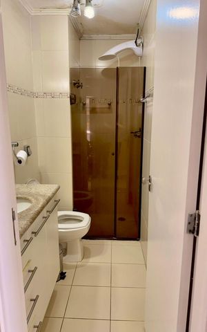 Apartamento para alugar com 110m², 3 quartos e 2 vagas Apartamento para alugar com 110m², 3 quartos e 2 vagasBanheiro