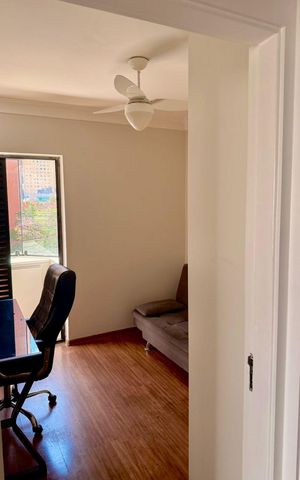 Apartamento para alugar com 110m², 3 quartos e 2 vagas Apartamento para alugar com 110m², 3 quartos e 2 vagasQuarto