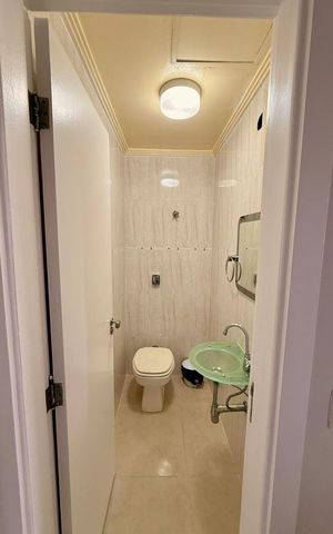Apartamento para alugar com 110m², 3 quartos e 2 vagas Apartamento para alugar com 110m², 3 quartos e 2 vagasBanheiro