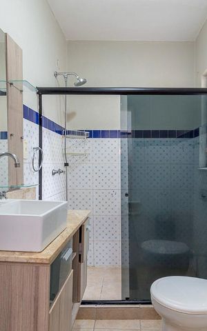 Apartamento para alugar com 100m², 3 quartos e sem vaga Apartamento para alugar com 100m², 3 quartos e sem vagaBanheiro