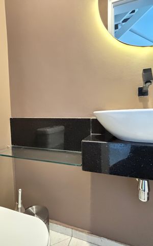 Apartamento à venda com 64m², 1 quarto e 2 vagas Apartamento à venda com 64m², 1 quarto e 2 vagasLavabo