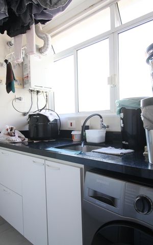 Apartamento à venda com 131m², 3 quartos e 3 vagasÁrea de Serviço