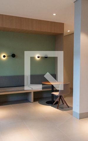 Studio à venda com 27m², 1 quarto e sem vaga Studio à venda com 27m², 1 quarto e sem vagaHall de entrada