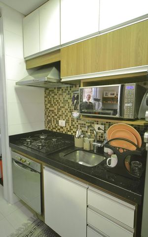Apartamento à venda com 72m², 2 quartos e 2 vagasCozinha 