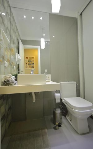 Apartamento à venda com 72m², 2 quartos e 2 vagasBanheiro Social /Lavabo 