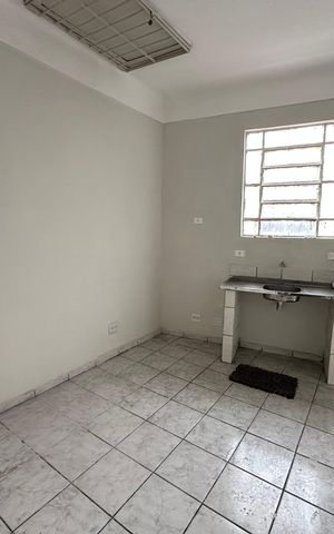 Casa para alugar com 74m², 2 quartos e sem vaga Casa para alugar com 74m², 2 quartos e sem vagaCozinha
