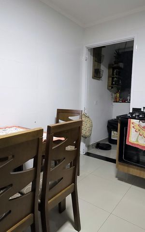 Casa à venda com 150m², 2 quartos e 2 vagas Casa à venda com 150m², 2 quartos e 2 vagasCozinha