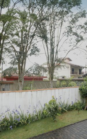 Casa para alugar com 600m², 5 quartos e 6 vagasVista da Sacada